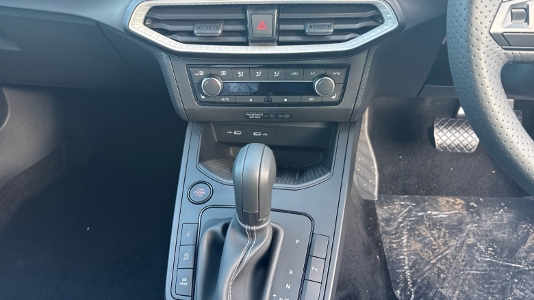 SEAT Ibiza 1.0 TSI 115 FR Sport 5dr DSG Petrol Hatchback